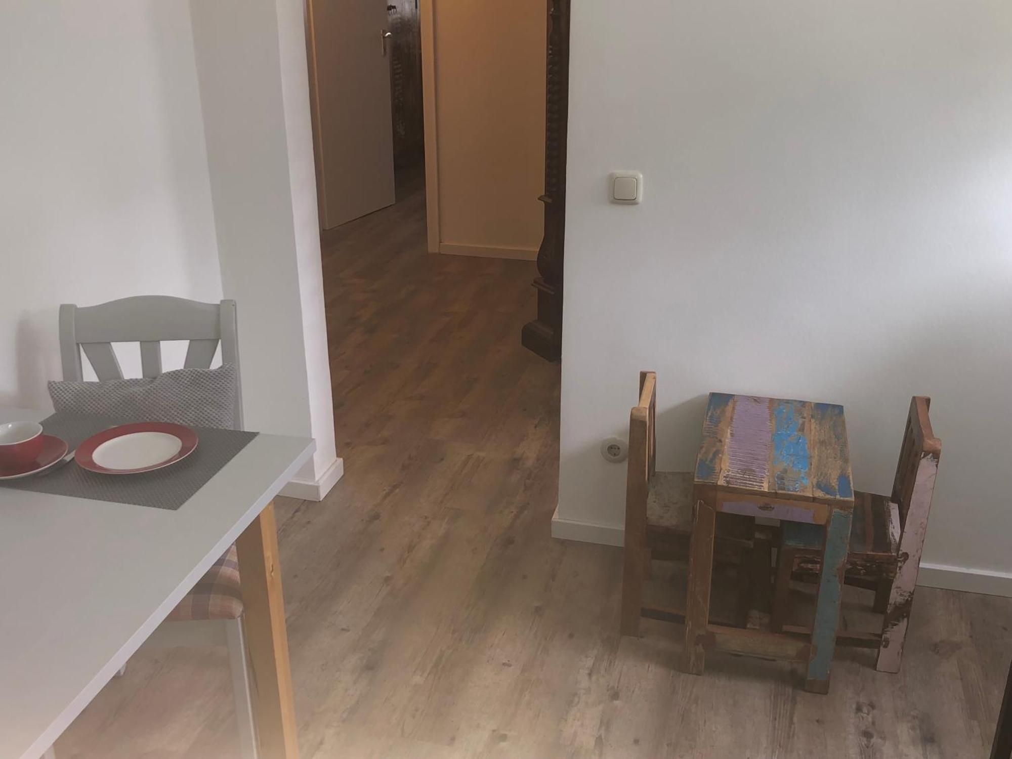 Bel Art Etage Mit Grossem Parkplatz Apartment Haan Exterior photo